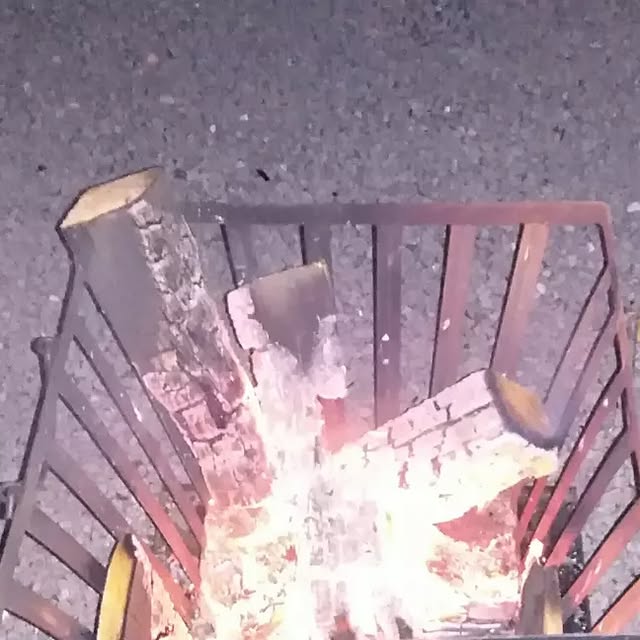 Martinsglühen heute Abend an der alten Schule Achterberg.